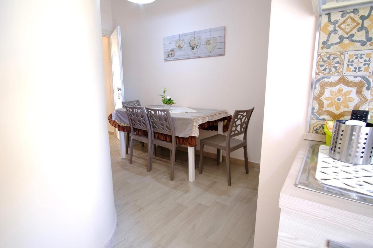 La Rosa Dei Venti, Apartment 2 ปอร์โต เอมเปโดเกล ภายนอก รูปภาพ
